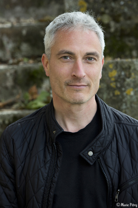 Arnaud Creusot kinésithérapeute spécialisé pour les musiciens et chanteurs.